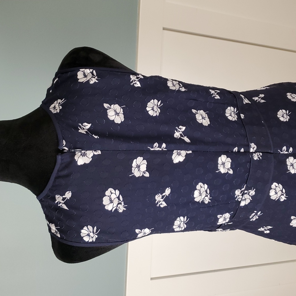 Ann Taylor Navy Blue Floral Swiss Dot Dress 4 Sleeveless - Picture 5 of 14